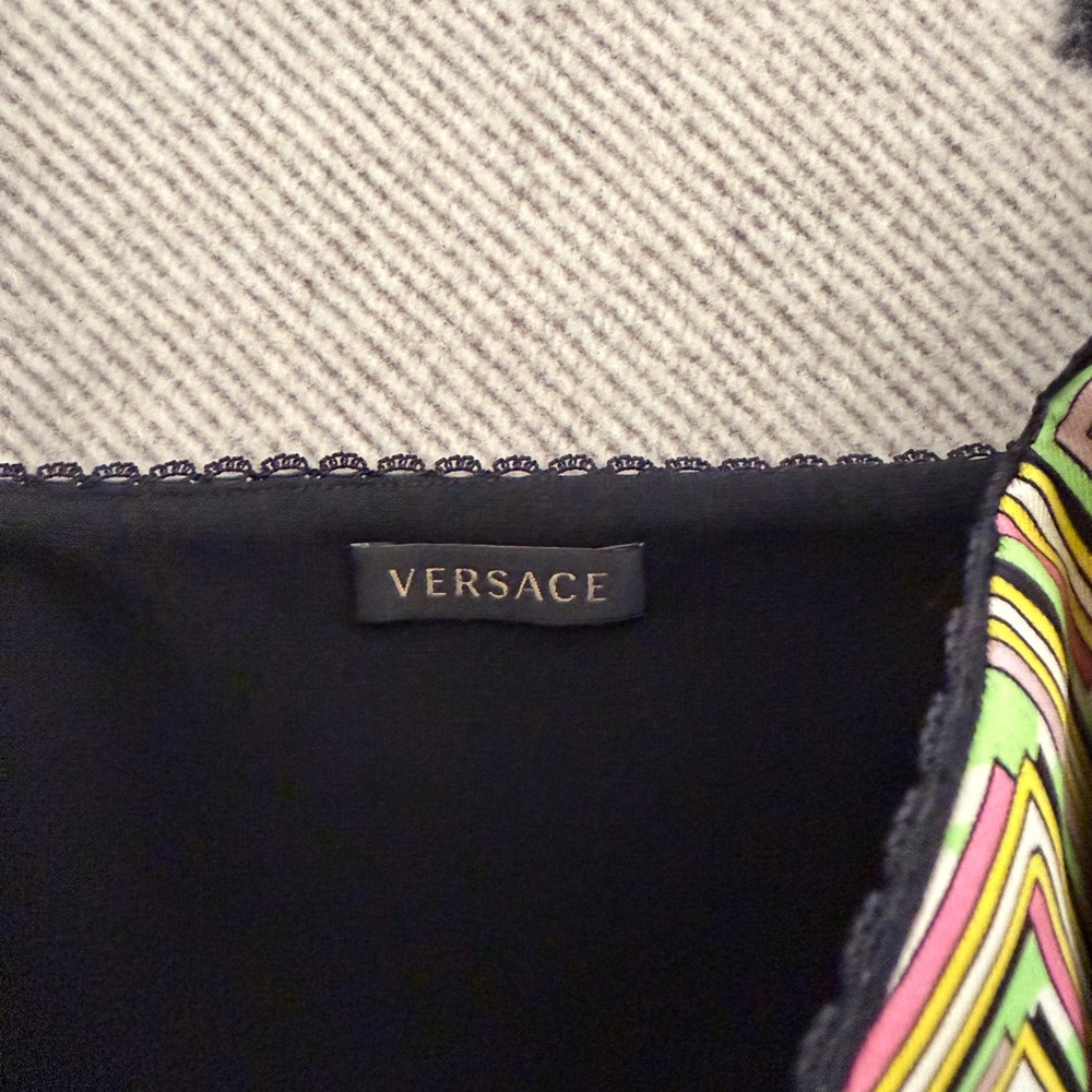 Gorgeous Versace Bralette - Picture 3 of 6